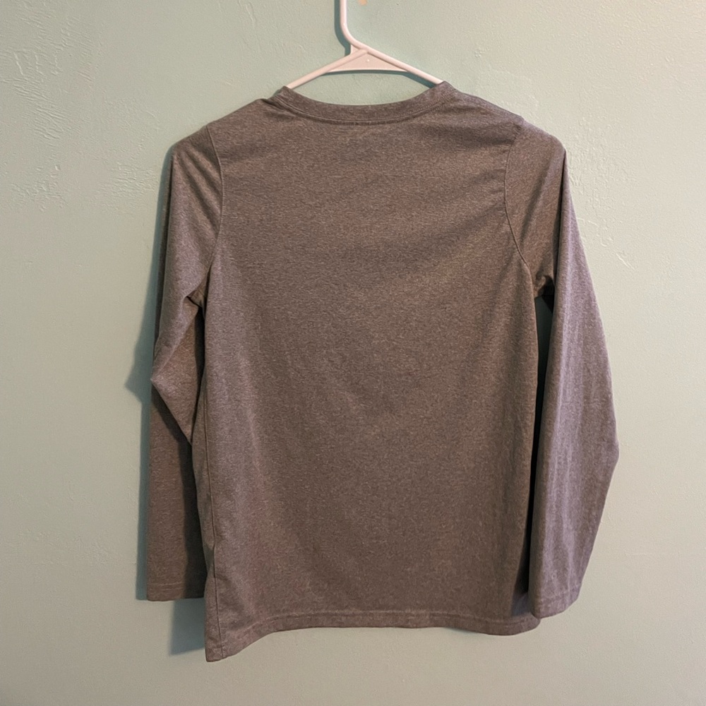 Comfortable Nike Long Sleeve!!